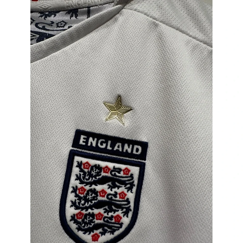 Umbro England National Team Soccer Jersey Kids White Red Three Lions Kit